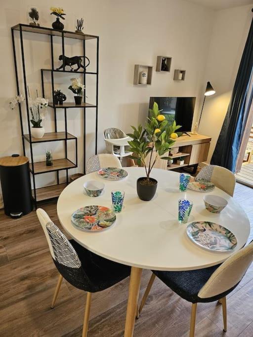 Les Cottages Jardin Elegant Et Ambiance Cosy Biscarrosse Exterior photo